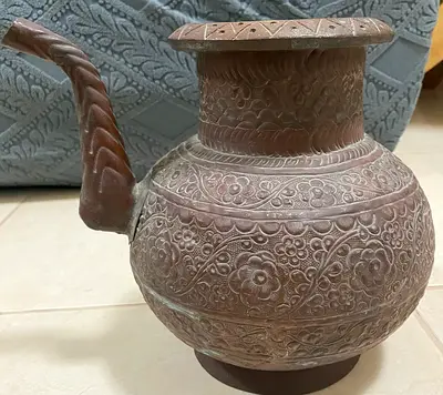 Antique brass pot design