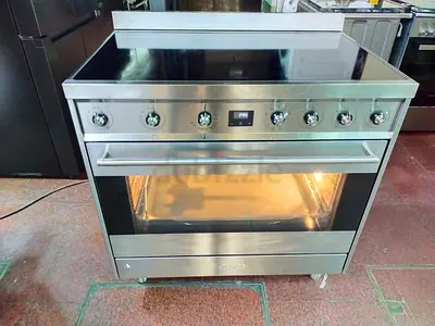 Smeg New model induction Cooker Range. 90Cm.. Model. C9CiMX9