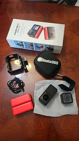 Insta360 one R