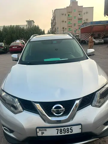 2015 Nissan ROGUE — фото 4