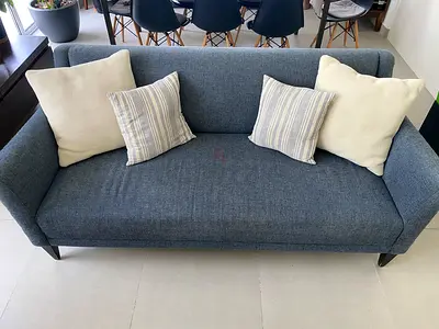 Crate & Barrel Margot II Sofa – Blue