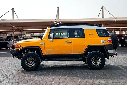 2020 Toyota FJ CRUISER photo 5