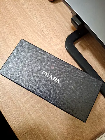 Prada sun glasses