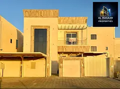 Luxury villa for sale, 5 master bedrooms. Price includes registration and ownership fees, water, ele