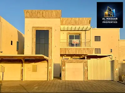 Luxury villa for sale, 5 master bedrooms. Price includes registration and ownership fees, water, el
