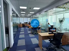 Prime Location | 5 Workstations | 4 Parking Spaces