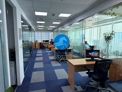 Prime Location | 5 Workstations | 4 Parking Spaces