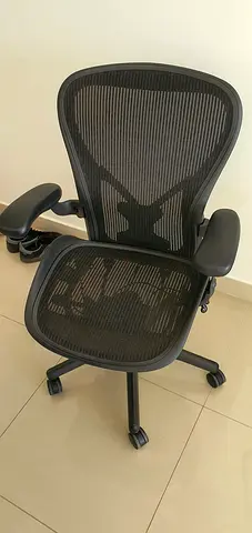 Herman Miller Areon Classic Chairs for Selling