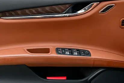 Maserati Quattroporte GranLusso, миниатюра 13
