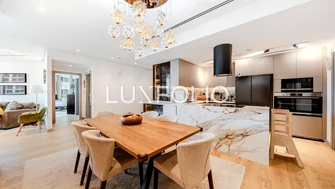 UPGRADED | SPACIOUS | PANORAMIC VIEWS | VOT