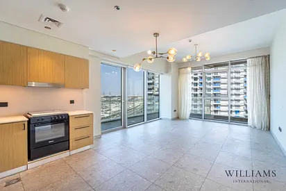 TWO BEDROOMS | GOLF COURSE VIEW | | MID FLOOR