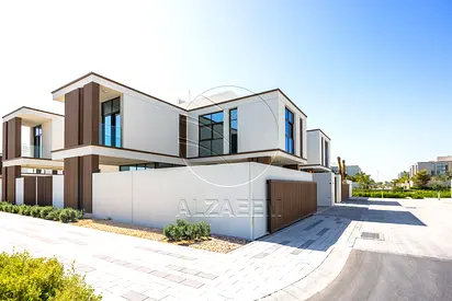 √ HOT | Corner Landscaped TH Near the Park √