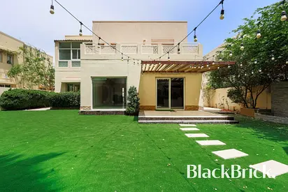 5 BEDROOMS | VASTU | Prime Meadows Location