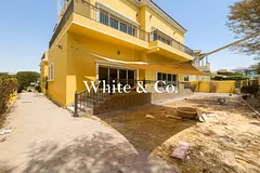 Park Backing l Basement l Spacious 5BR