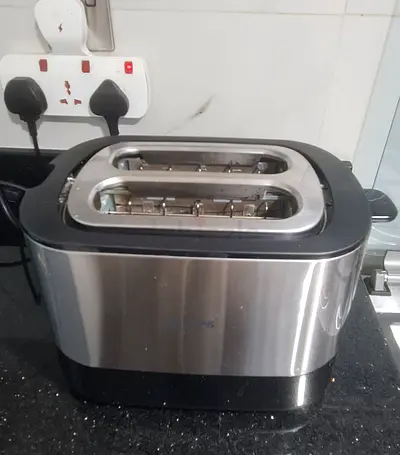 Stainless Steel 2-Slice Philips Toaster - Good Working Condition
