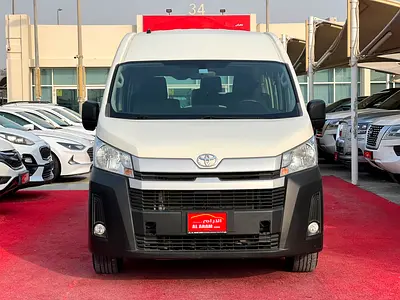2025 Toyota HIACE — миниатюра 2