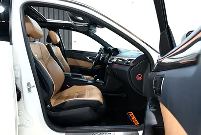 2011 Mercedes-BENZ E-CLASS thumbnail 12