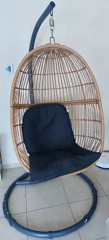 Hanging Big Egg Swing Chair - excellent condition very comfortable and relaxing, only few months old