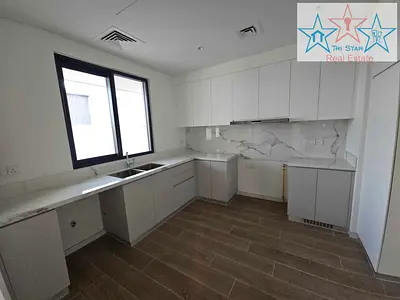 BRAND NEW 3BEDROOM VILLAS READY TO MOVE INN