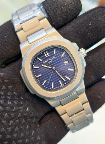 Patek Philippe Nautilus Style Luxury Watch – Blue Dial