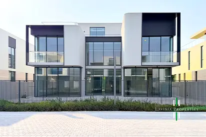 ULTRA LUXURY BRANDED VILLA |BASEMENT |ROOF TERRACE