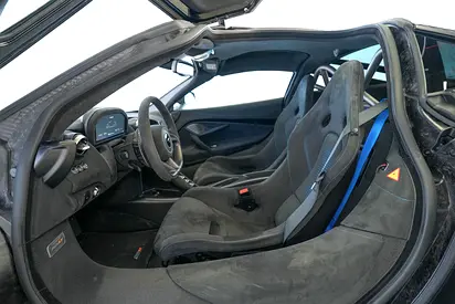 صورة 16 لـ 2021 Mclaren 765LT