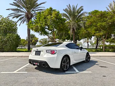 صورة 7 لـ 2015 Toyota 86
