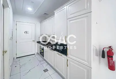 MODERN STUDIO | UNFURNISHED | READY TO MOVE