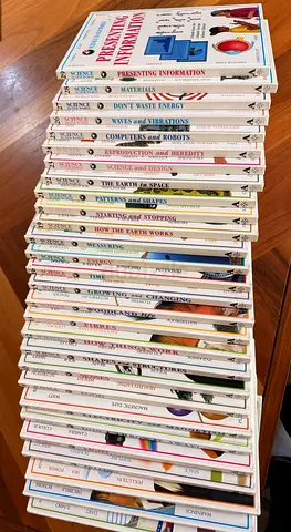 Large stack of children's science educational picture books — mixed topics, good condition
