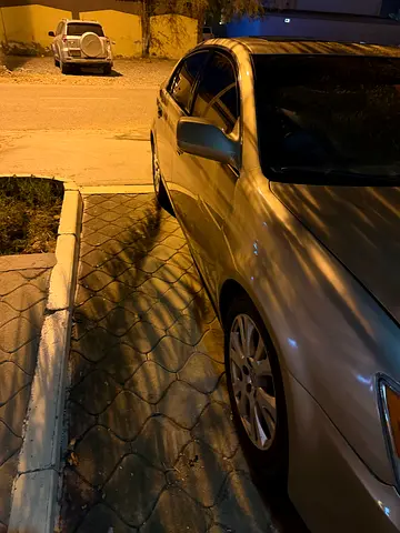 صورة 9 لـ 2009 Toyota AVALON