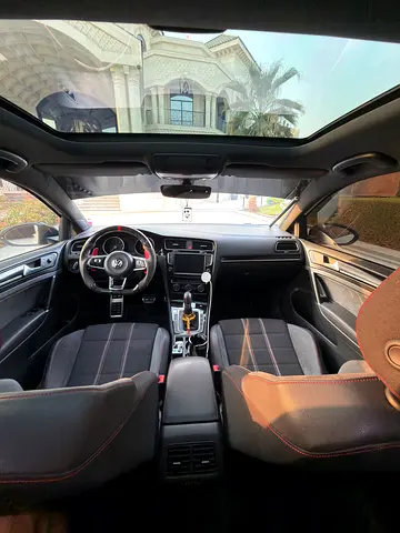 صورة 7 لـ 2017 Volkswagen GOLF GTI