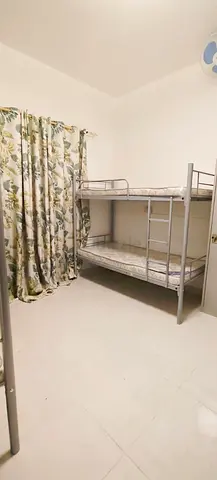Executive bachelors Bedspace available for gents in Ras Al khor
