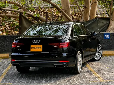 صورة 7 لـ 2019 AUDI A4
