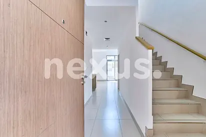Duplex | Spacious | Vacant | Near Amenties