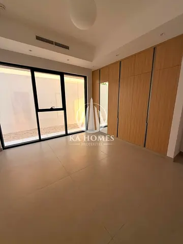 🏠 استمتع بالمساحة والراحة | فيلا 4 غرف | حديقة خاصة | جاهزة للسكن