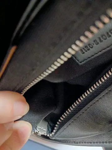 Ysl mini loulou bag