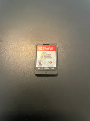 Nintendo Switch game cartridge - Kirby and the forgotten land