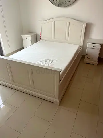 FULL WHITE BED SET