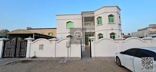 Prime Dual-Use Commercial & Residential 8-Bedroom Villa for Rent & Sale on Paved Road in Al Rawda 1