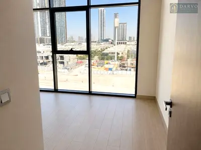 Big Layout/Lagoon and Burj view / Stunning aparment