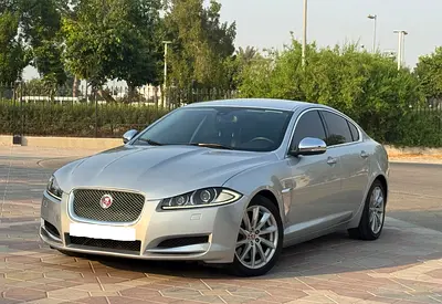2014 Jaguar XF 照片 2