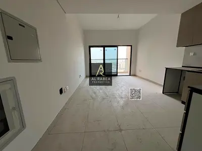 اقساط شهرية + تملك حر + بالتقسيط + طابق مرتفع + اطلاله مفتوحة + جيم ومسبح وباركن