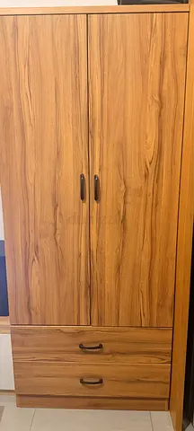 2-door wooden wardrobe with 2 drawers - good condition