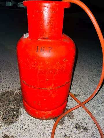 Gas cylinder with stove free delivery