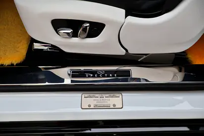 صورة مصغرة 8 لـ 2025 ROLLS-ROYCE SPECTRE