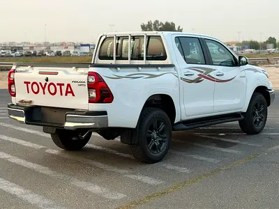 2026 Toyota HILUX — миниатюра 9