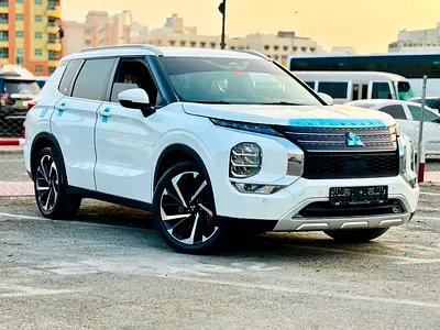 Pristine Mitsubishi Outlander 2023 | High Line | GCC Specs