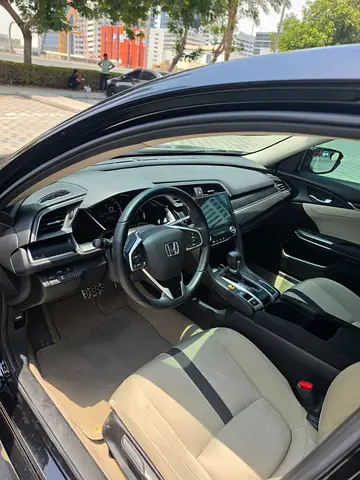 صورة 6 لـ 2020 Honda CIVIC