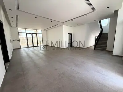 4-bedroom Spacious Villa | 2 Maids + Driver Room