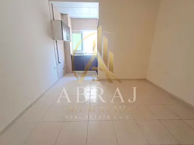 Luxury Big size saprt kitchen studio near to park 18k available